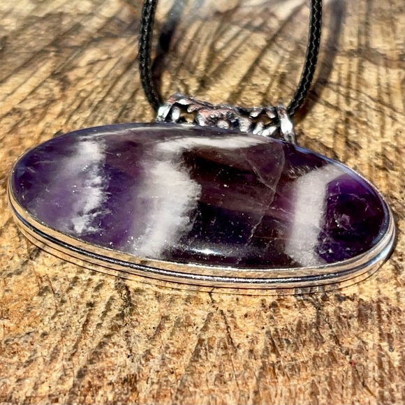 Deep Purple Chevron Amethyst Pendant 1 1/4”x 2” - Picture 13 of 15